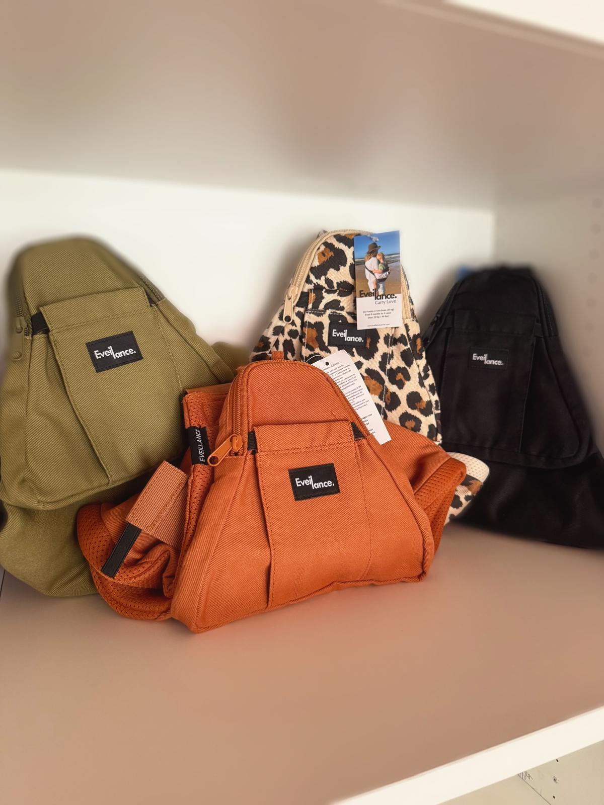 3-in-1 Baby carrier at Cocon Alpin, Crans-Montana — view 2